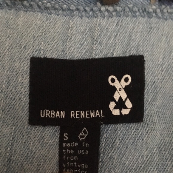 Urban Renewal vintage cold shoulder denim button - Picture 6 of 7
